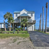 Отель Galveston Island Home w/ Bayfront Fishing Pier!, фото 22