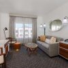 Отель Doubletree Suites By Hilton Hotel Sacramento, фото 4