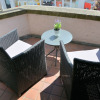 Отель Enjoy a Wonderful Stay Near the Beach in the Family Resort of Katwijk, фото 7