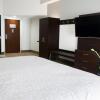 Отель Holiday Inn Express & Suites Dayton-Huber Heights, an IHG Hotel, фото 4