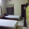Отель Azmiry Residential Hotel в Kushtia