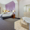 Отель La Quinta Inn & Suites by Wyndham Gainesville, фото 5