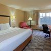 Отель La Quinta Inn & Suites by Wyndham White Plains - Elmsford, фото 20