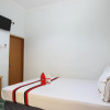Отель RedDoorz near Plaza Ambarukmo, фото 3