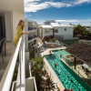 Отель Coolum Seaside, фото 10