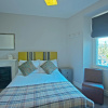 Отель Monties Guest House, фото 2