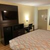 Отель Town & Country Inn, фото 5