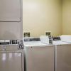 Отель Quality Inn & Suites Near the Theme Parks, фото 31
