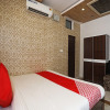 Отель OYO 19820 Hotel Aanandan Residency, фото 15