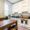Отель JOIVY Converted Flat in Historic Building in Desirable New Town, фото 9