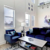 Отель Loft with Views-King Bed-Close to Shop/Dine-Parking 4011, фото 10