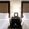 Отель Holiday Inn Express Hotel & Suites Olathe North, an IHG Hotel, фото 4