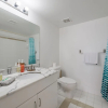 Отель Stunning Condo on 31st Floor, фото 11