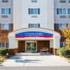 Отель Candlewood Suites Medford, an IHG Hotel, фото 1