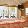 Отель Chimney Ridge by Ski Village Resorts, фото 3