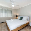 Отель Peaceful South Perth Home near Perth Center, фото 5