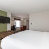 Отель Holiday Inn Express Hotel & Suites South Bend, an IHG Hotel, фото 28