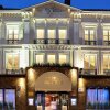 Отель Best Western Premier Hotel de la Poste & Spa в Труа