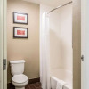 Отель Salem Inn & Suites, фото 8