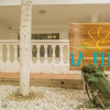 Отель La Perla Hostel, фото 2