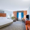 Отель Holiday Inn Express Hotel & Suites Brattleboro, an IHG Hotel, фото 18