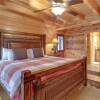 Отель Easy As Pie Three Bedroom Cabin, фото 3
