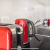 Отель Surfers Paradise Retreat With Free Parking, фото 7