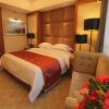 Отель Golden Sea View Hotel Haikou, фото 6