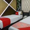 Отель Zaara Guest House Syariah by OYO Rooms, фото 31
