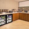 Отель SpringHill Suites New York LaGuardia Airport, фото 11