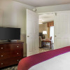 Отель Quality Suites Atlanta Buckhead Village North, фото 4