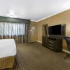Отель Best Western Royal Sun Inn & Suites, фото 28