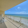 Отель Amazing Tropical Condo with Complimentary Beach Chairs and Umbrellas - Unit 0706 by RedAwning, фото 14