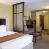 Отель Comfort Suites Harvey - New Orleans West, фото 14