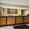 Отель Comfort Inn & Suites, фото 1