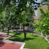 Отель City Apartment w 3 BR Spacious Yard, фото 15