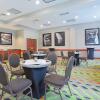 Отель Holiday Inn University Plaza-Bowling Green, an IHG Hotel, фото 14