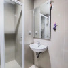 Отель Simply Look Studio Room At 11St Floor Paramount Skyline Apartment, фото 9