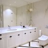 Отель JessApart – Zurawia Apartment, фото 8