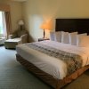 Отель Ambassador Inn and Suites Tuscaloosa, фото 24