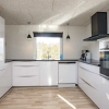 Отель 10 Person Holiday Home in Blavand, фото 5