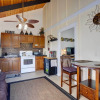 Отель Cozy Kona Coast Apt w/ Lanai ~ 8 Miles to Beach!, фото 14