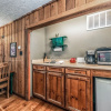 Отель Whispering Pine Cabins, фото 12
