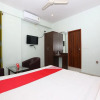 Отель OYO 15725 Golden Residency, фото 3