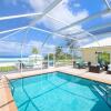 Отель Cayman Sands by Grand Cayman Villas & Condos в Северной стороне