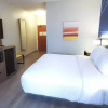 Отель Comfort Inn & Suites, фото 22