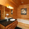 Отель Majestic Mountain Pool Lodge - Seven Bedroom Cabin, фото 8