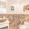 Отель Relax at This Majestic Beachfront Apt at Aquamarina, фото 16