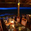 Отель Victoria Falls Safari Suites, фото 4