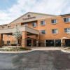 Отель Comfort Suites Elgin, фото 1
